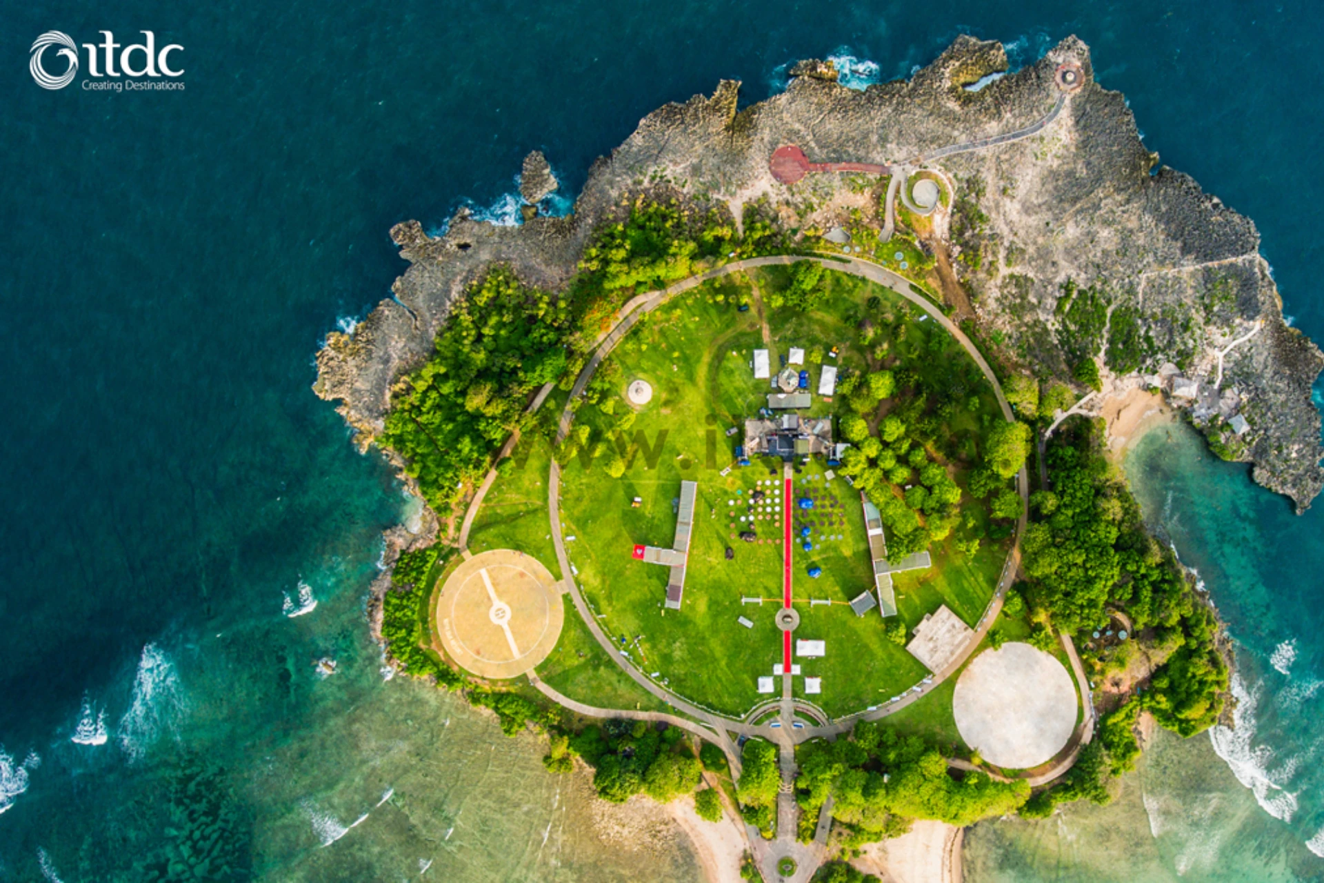 Wedding Venue Peninsula Island (1)